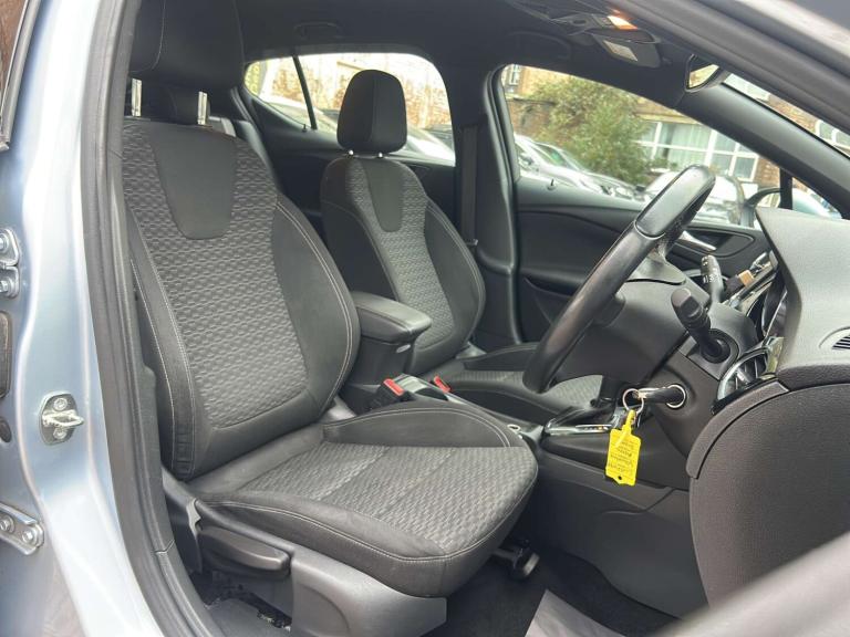 2017 Vauxhall Astra 1.6 Astra SRI CDTI Auto 5dr Hatchback Diesel Automatic