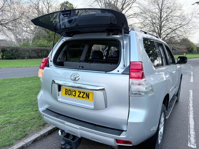 2013 Toyota Land Cruiser 3.0 D-4D LC4 5dr Auto [190] ESTATE DIESEL Automatic