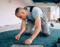 Carpet fitter available best prices in town