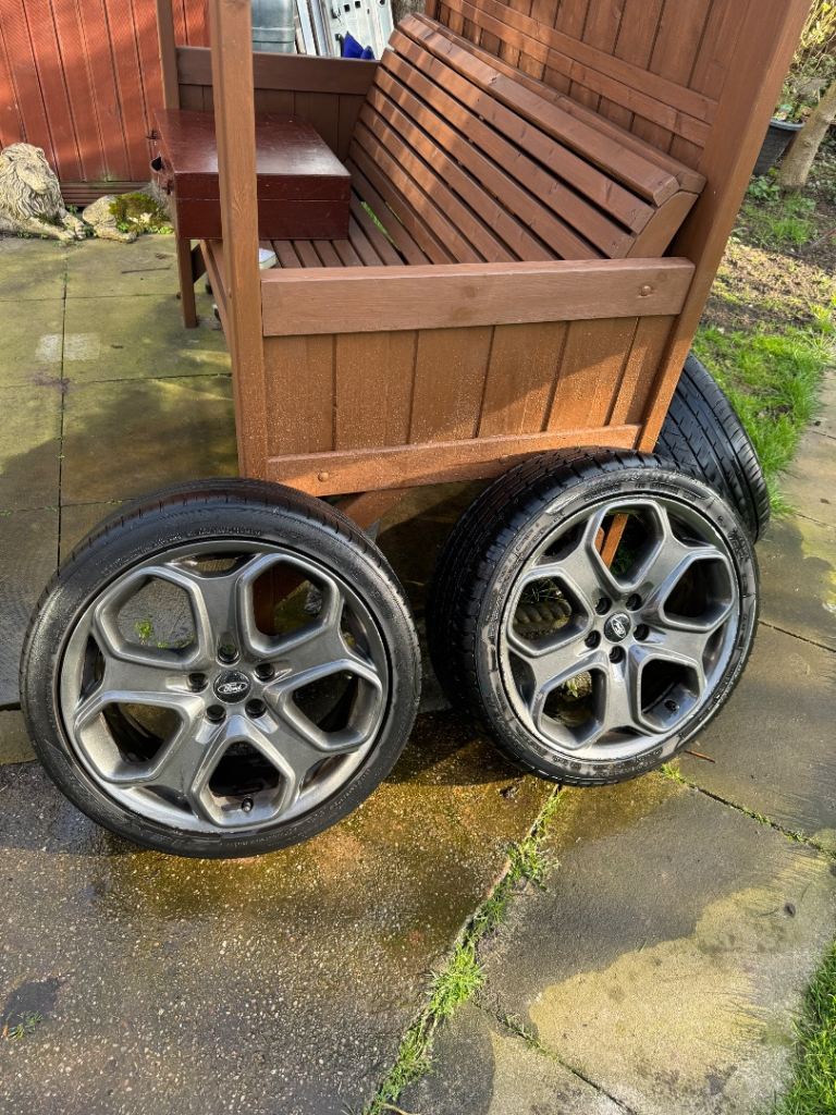 Ford focus / Mondeo ST wheels