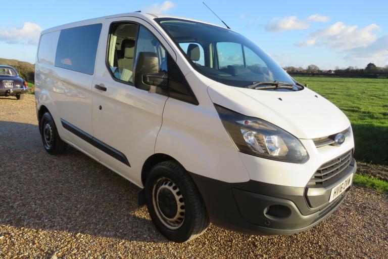 2016 Ford Transit Custom 2.2 TDCi 125ps Low Roof Van PANEL VAN Diesel Manual