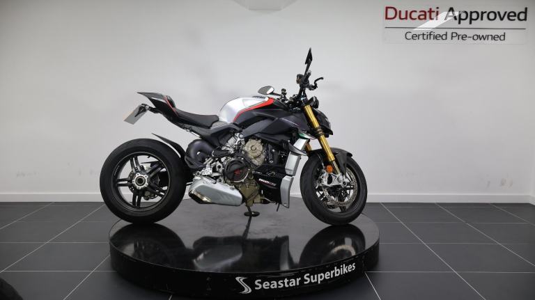 DUCATI STREETFIGHTER V4 SP - 2023 - 1200 MILES