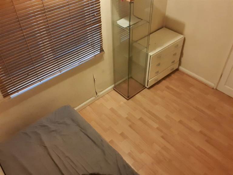Room available in Catford/Bellingham 