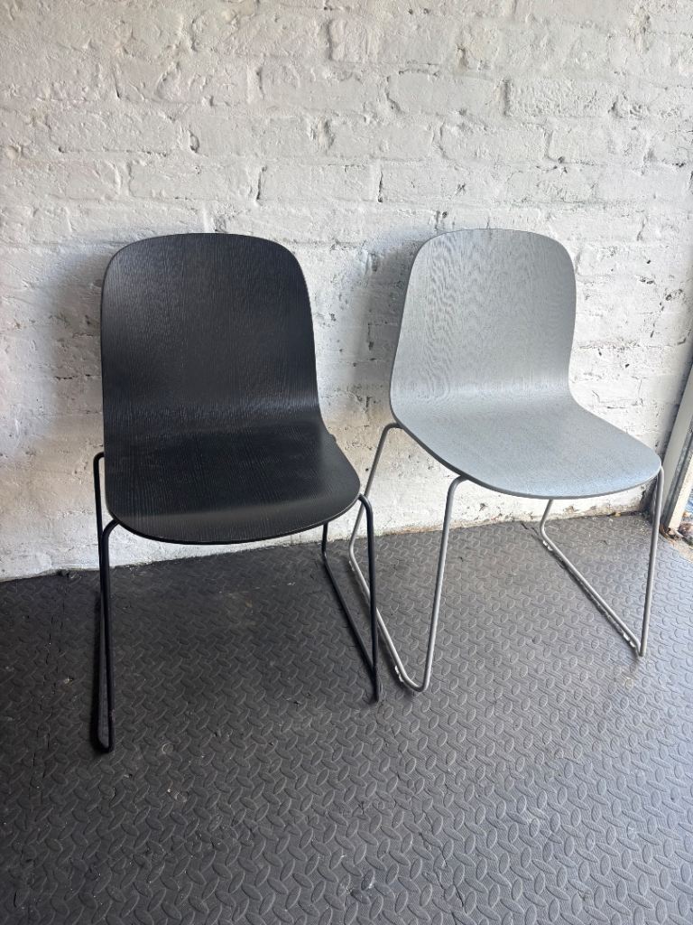 2 Dining chairs 