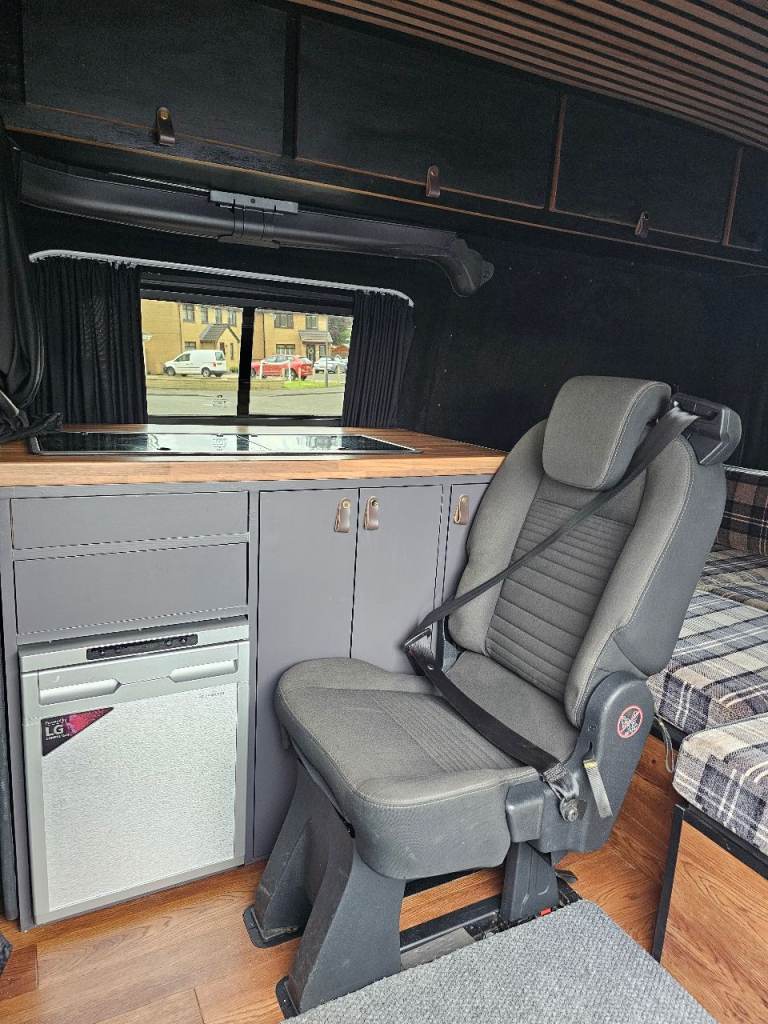 Van seat (Ford tourneo style)