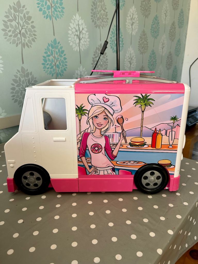 Barbie food truck 
