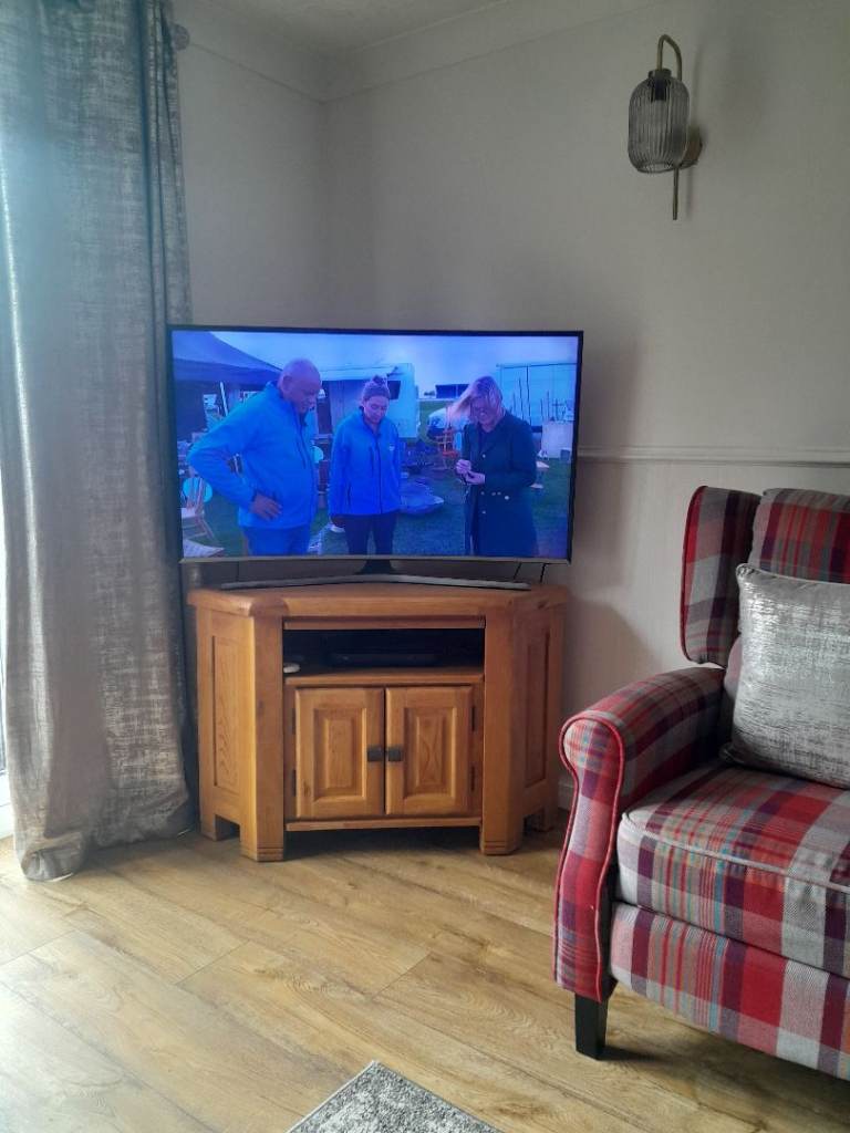 Samsung 48 Inch Curved Smart TV