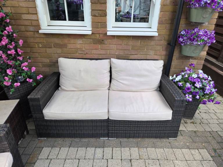 Garden 2 seater, 2 armchairs 3 side tables