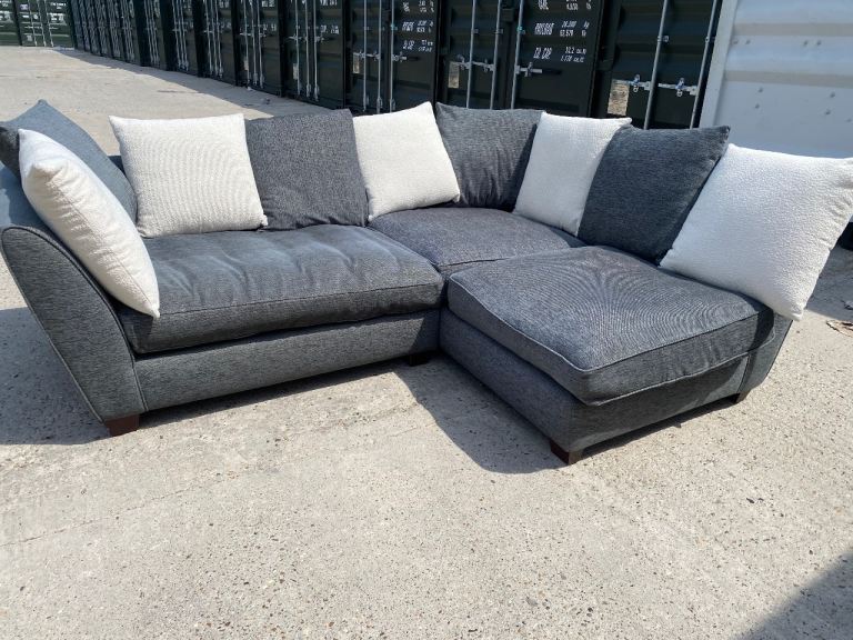 Grey Corner Sofa with Chaise – Good Condition •free delivery 