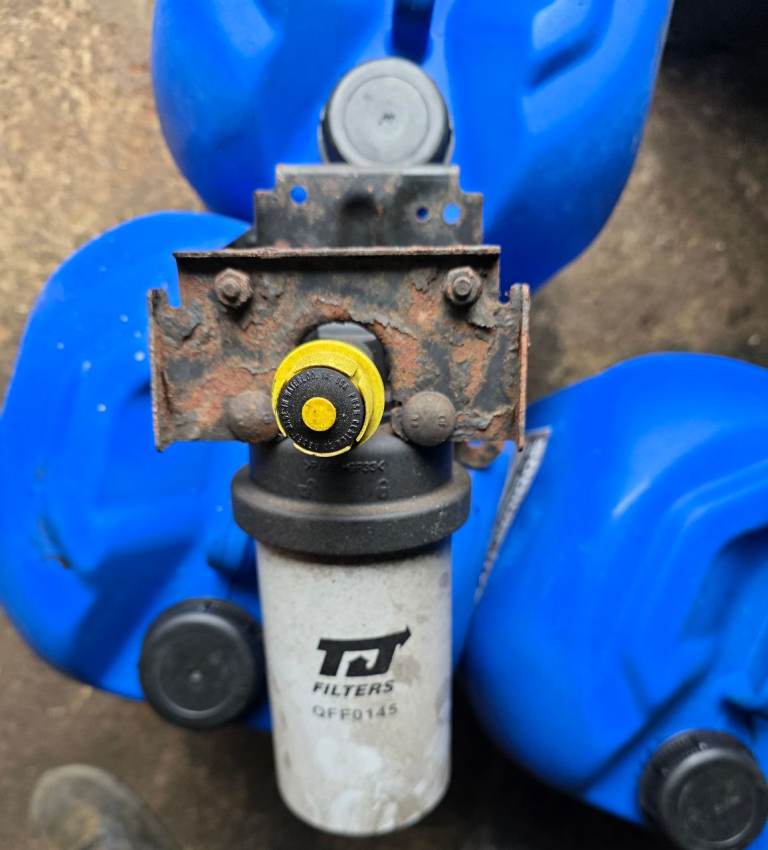 Mk7 Transit 2.4 Fuel filter housing