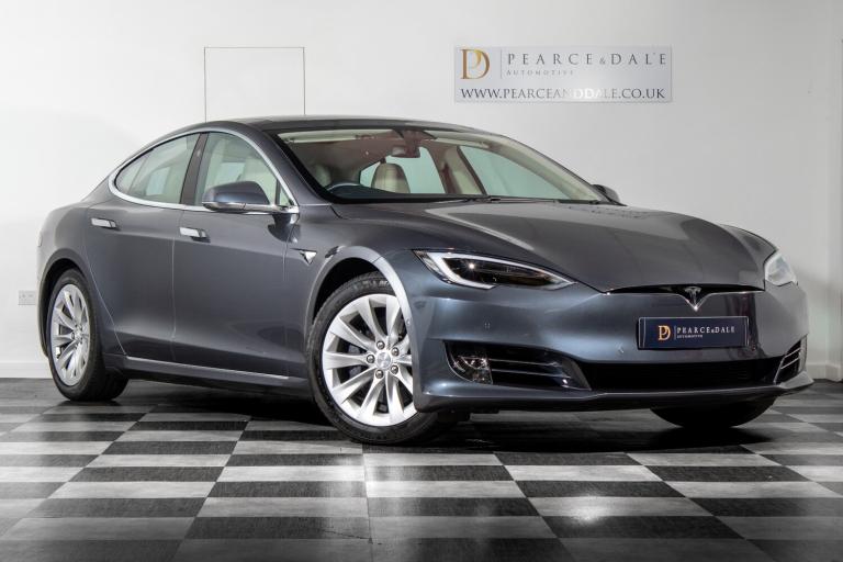 2019 / 19 Tesla Model S 100D - FSD, Opening Panoramic Roof, Subzero, CCS ++