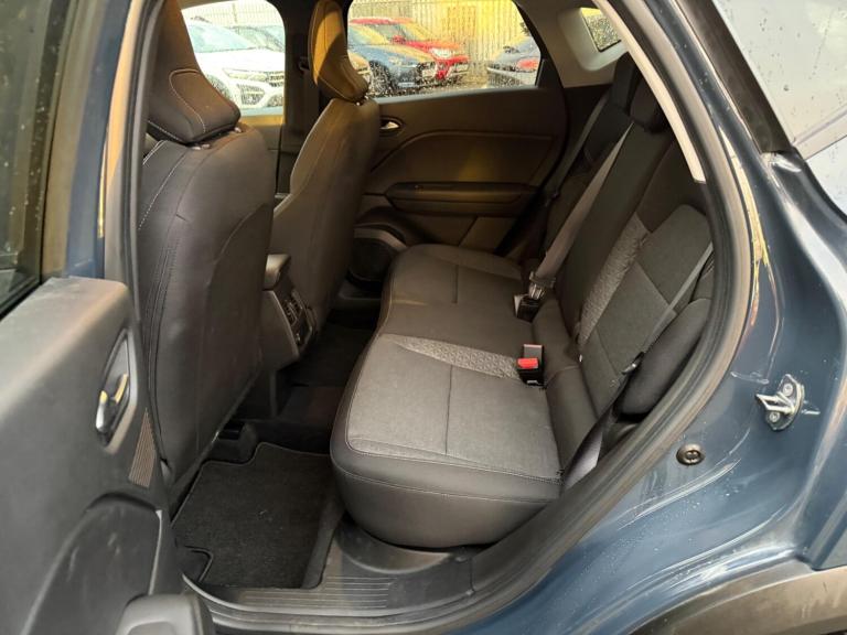 2023 Renault Captur 1.6 E-TECH evolution SUV 5dr Petrol Hybrid Auto Euro 6 (s/s) (145 ps) HATCHBA...