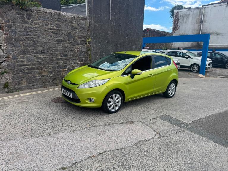 2009 Ford Fiesta 1.4 Titanium Hatchback 5dr Petrol Manual (133 g/km  94 bhp)