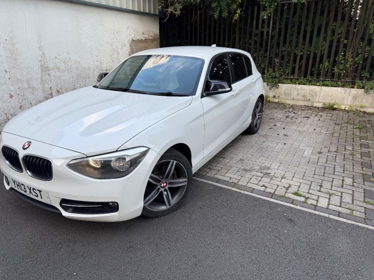 BMW, 1 SERIES, Hatchback, 2013, Manual, 1995 (cc), 5 doors