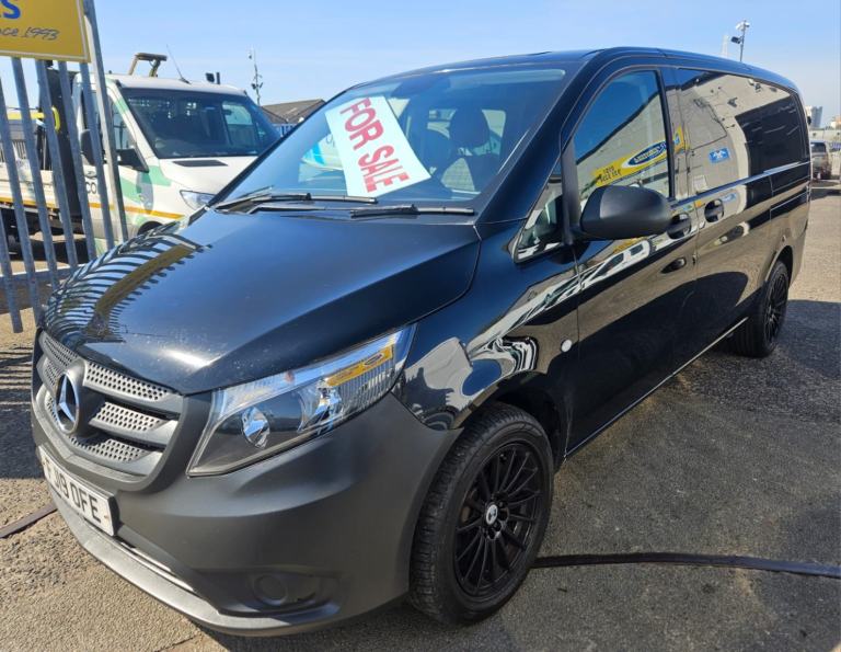 MERCEDES-BENZ VITO 2.1 114 CDI BlueTEC 5 Seat Crew Cab Conversion 2019