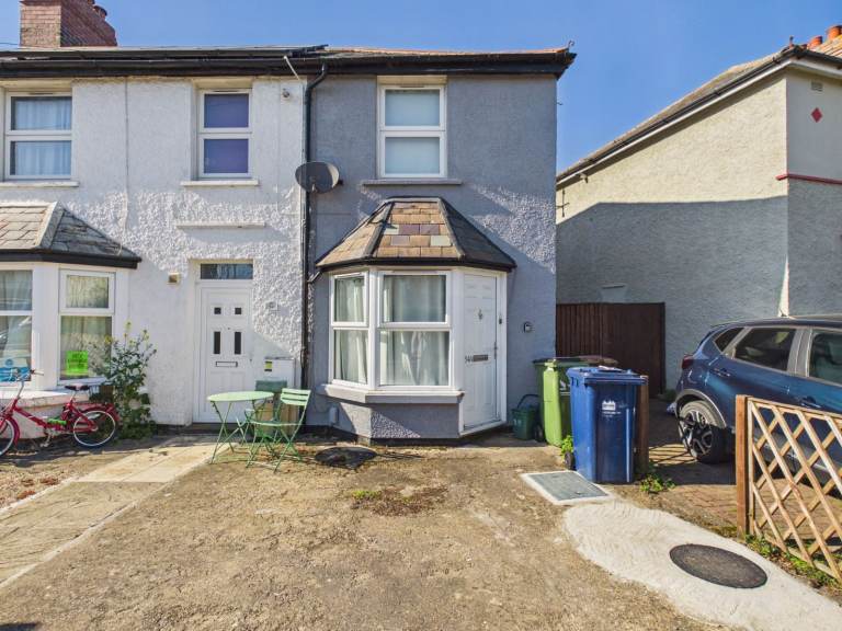 One Bedroom House - Uncapped Universal Credit/DSS/Benefits Applicants ONLY - Transitional Housing