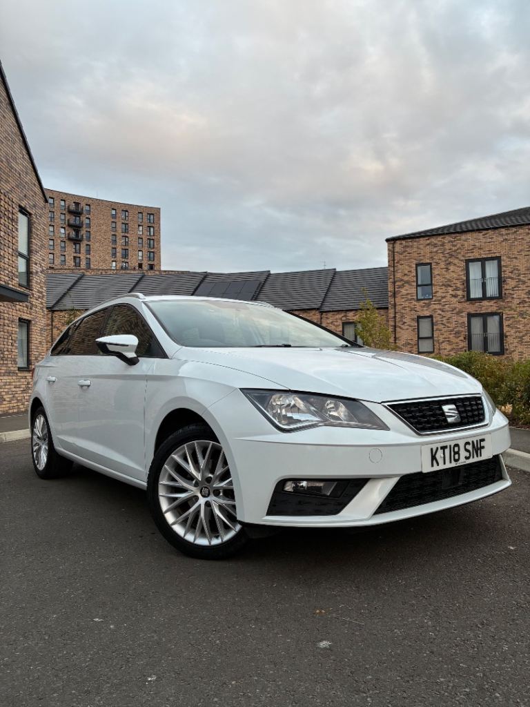HPI CLEAR 12MOT! Seat, LEON, Estate, 2018, Manual, 1197 (cc), 5 doors
