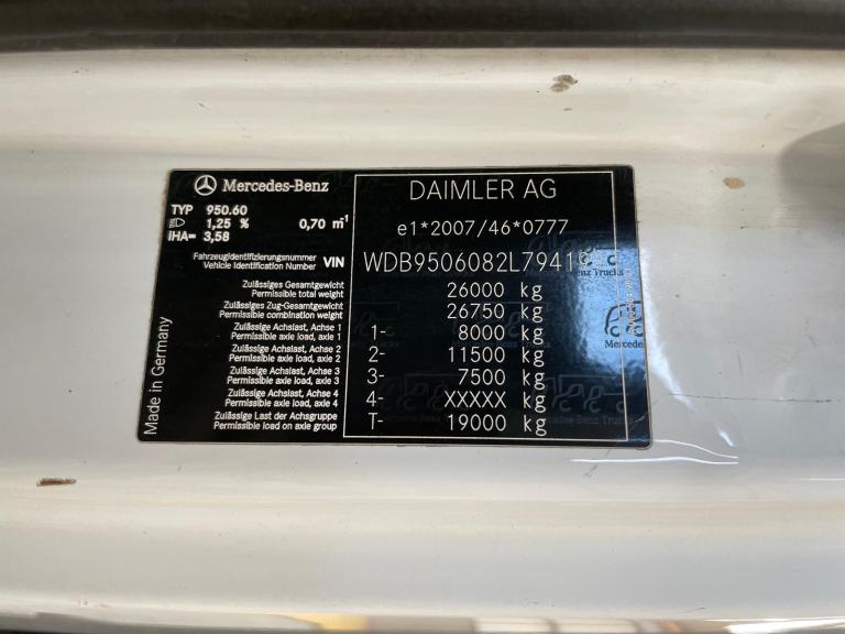 MERCEDES BENZ AXOR 2529 6X2 BEAVERTAIL / PLANT RIGID - 2014 - YG14 XZM