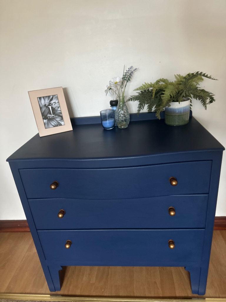 💙 Refurbished 3-Drawer Chest 💙