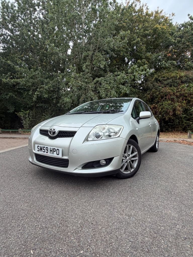 Toyota, AURIS, Hatchback, 2010, Manual, 1329 (cc), 5 doors