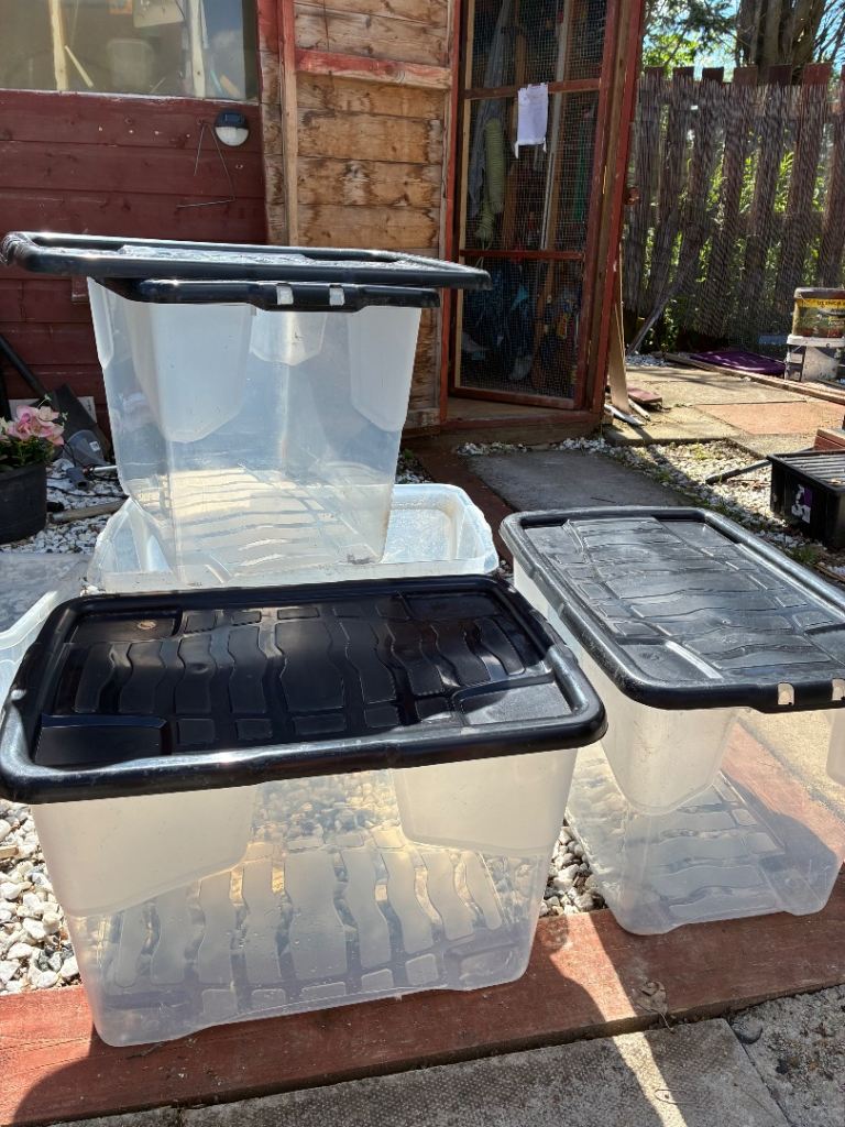 Storage tubs