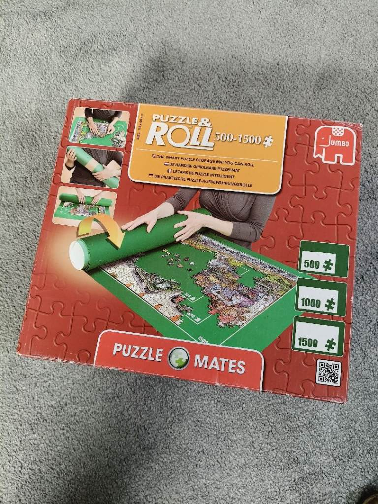 Roll up jigsaw mat