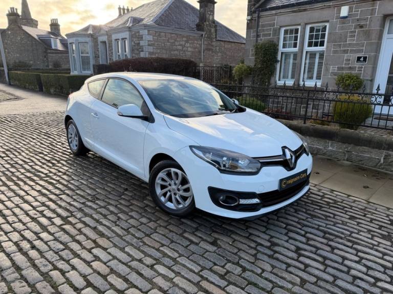 2015 Renault Megane 1.6 VVT Dynamique TomTom Coupe 3dr Petrol Manual Euro 5 (110 ps) Coupe Petrol...