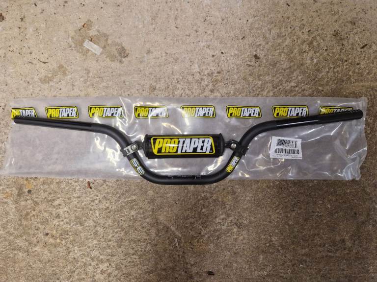  Trucker Rocky Se Pro Taper Black Braced  Handlebars and grips
