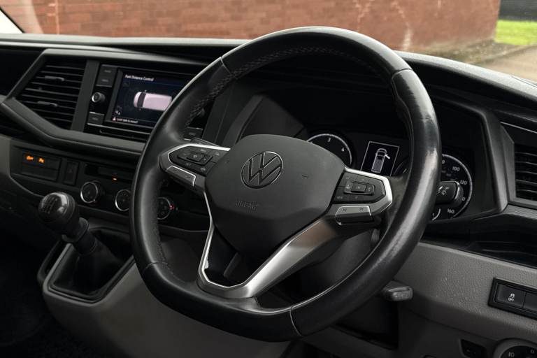2022 Volkswagen Transporter 2.0 TDI 150 Highline Van Van DIESEL Manual
