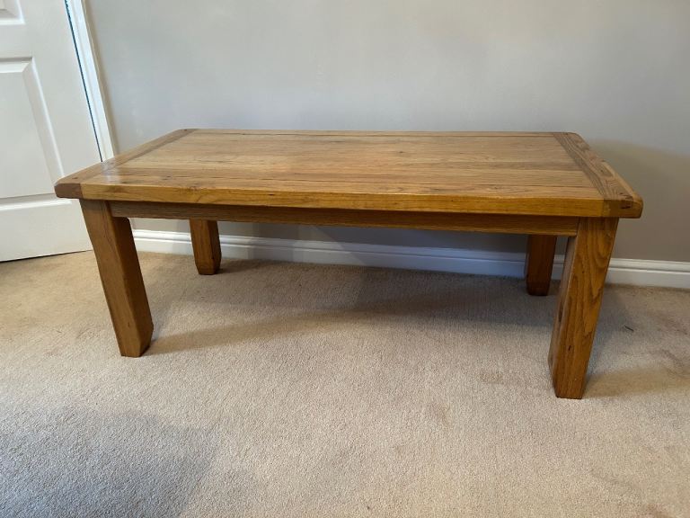 Solid Wood Coffee Table – Brown, Good Condition
