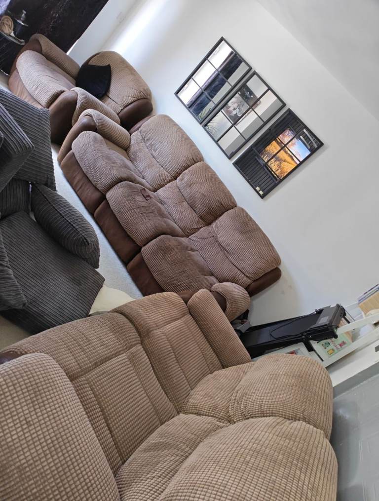 Harvey's Sofa set reclining 
