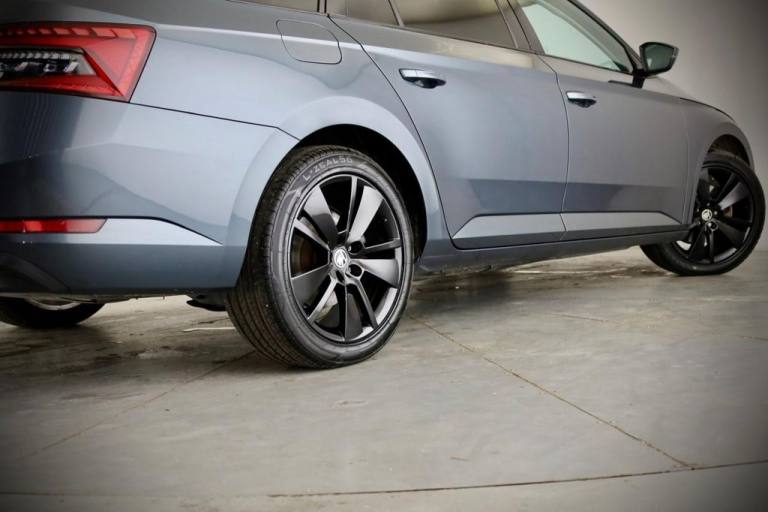 2020 Skoda Superb 1.4 TSI iV SE L DSG 5dr ESTATE PETROL/ELECTRIC Automatic