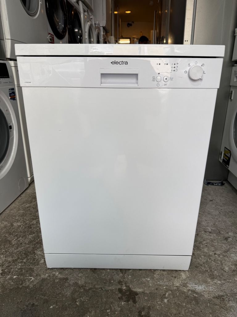 Electra White Dishwasher 600 cm Freestanding Good Condition With Free Delivery 🚚 