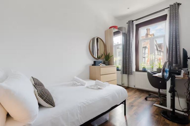 2 Bed Luxury Flat, Camden Town / Central London 
