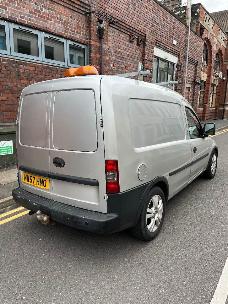 VAUXHALL COMBO VAN 1.3 CDTI DIESEL *ROOF RACK + FLASHING BEACON + SIDE LOADING DOOR* STAR SILVER