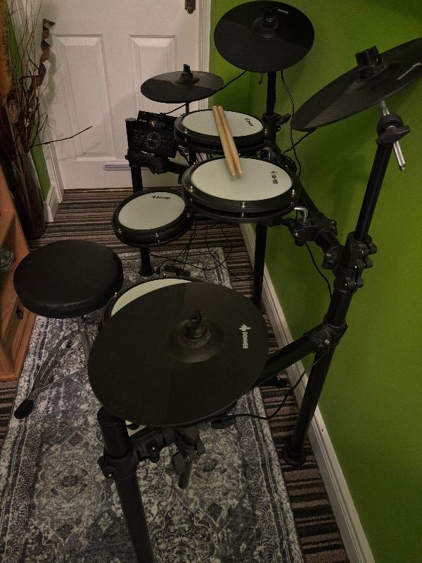 Donner DED-200 Electronic Drum Kit with Stool & Sticks