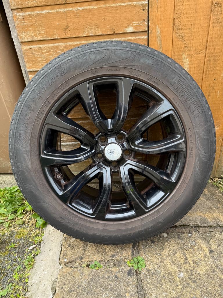 Range Rover Evoque Alloy Wheel 