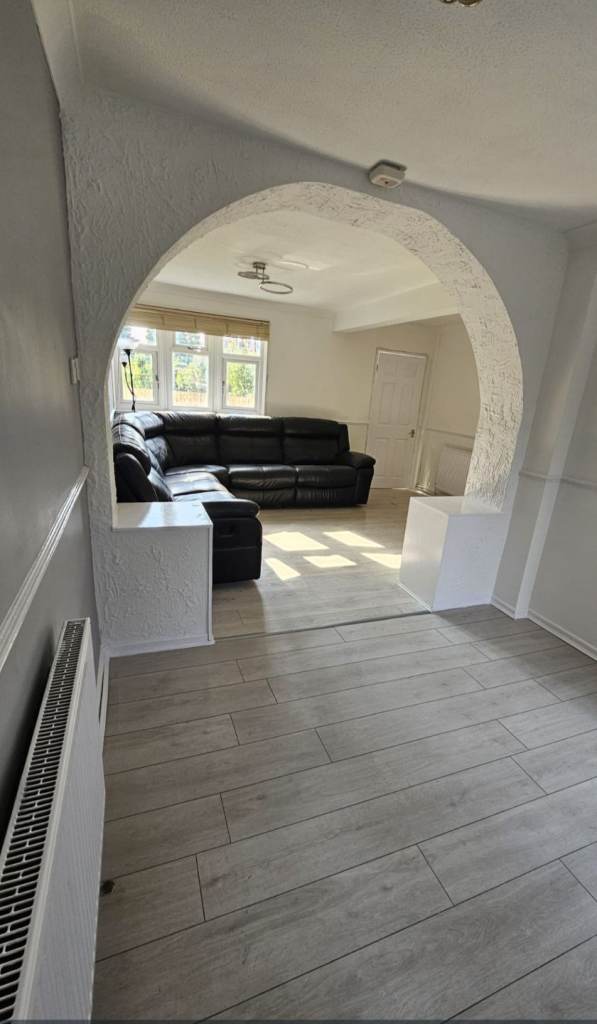 spacious 3bedroom house 