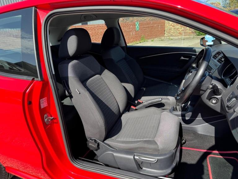 VOLKSWAGEN POLO 1.0 BlueMotion Tech SE Euro 6 (s/s) 3dr 2014