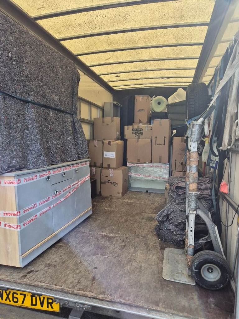 ALAM REMOVALS SERVICES/ MAN AND VAN /FURNITURE MOVERS/SHORT NOTICE REMOVALS/RUBBISH CLEARANCE