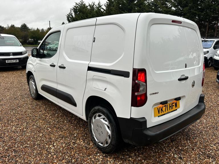 2021 Vauxhall Combo 1.5 Turbo D 2300 Edition L1 H1 Euro 6 (s/s) 4dr PANEL VAN Diesel Manual