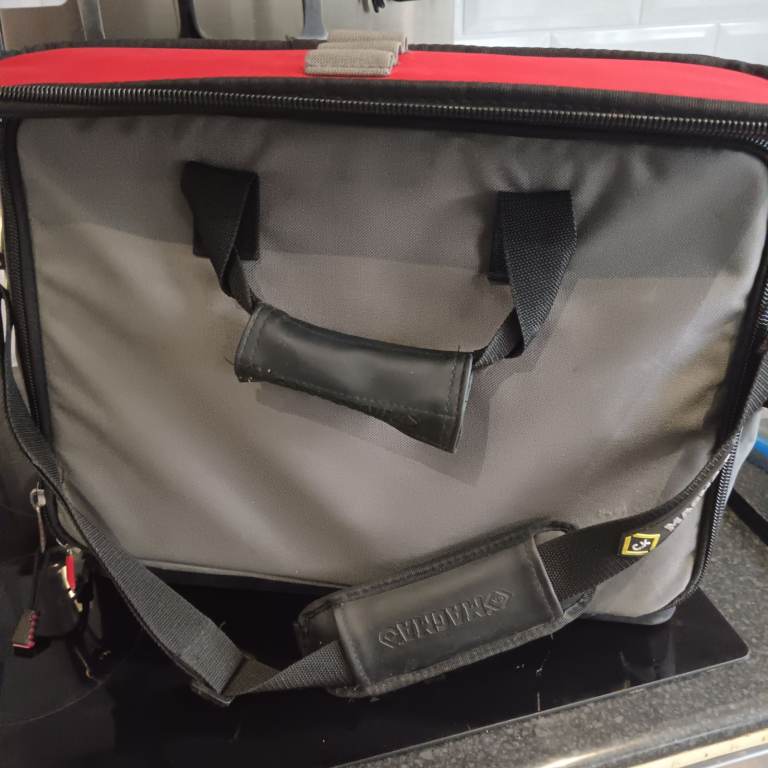 Magma rool/laptop bag