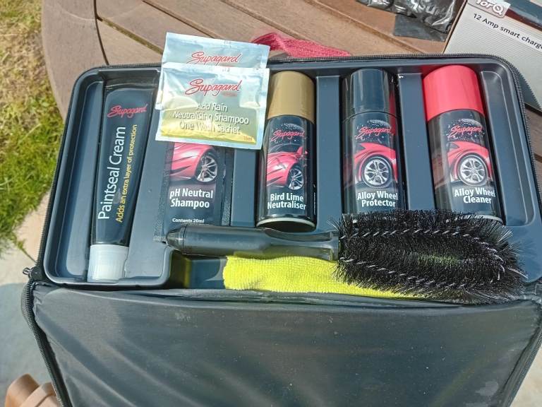 Car cleaning kit 