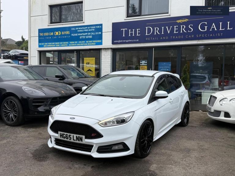 2016 Ford Focus 2.0T EcoBoost ST-3 Euro 6 (s/s) 5dr Hatchback Petrol Manual