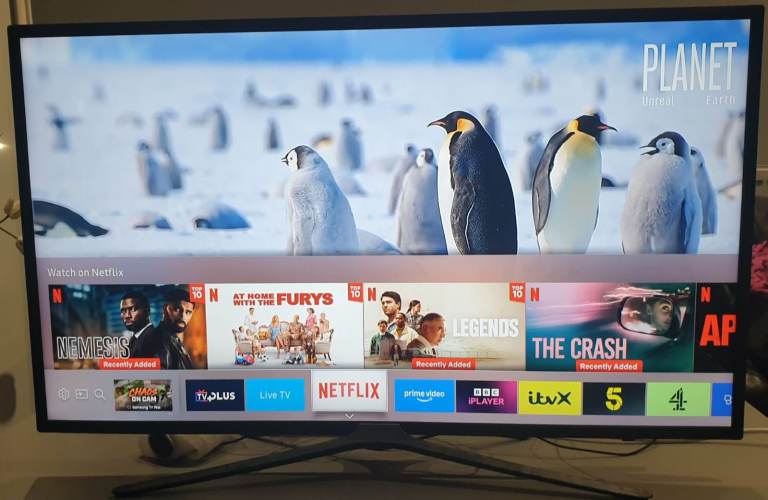 Samsung Smart 43inch TV 