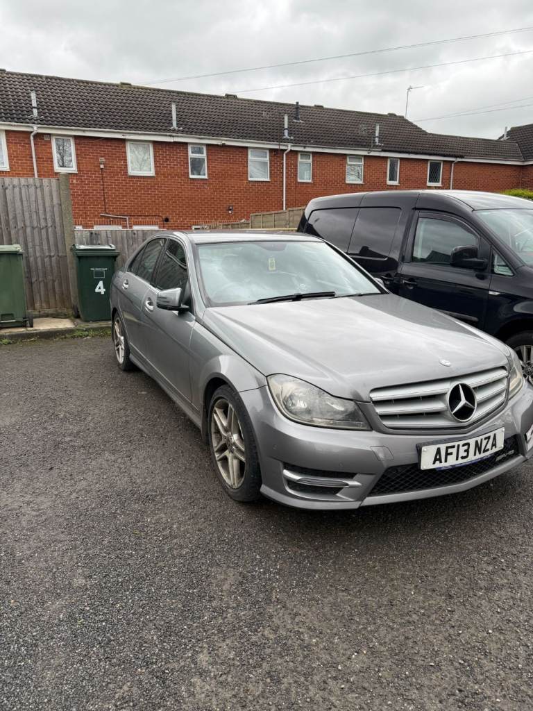 Mercedes-Benz, C CLASS, Saloon, 2013, Manual, 1595 (cc), 4 doors