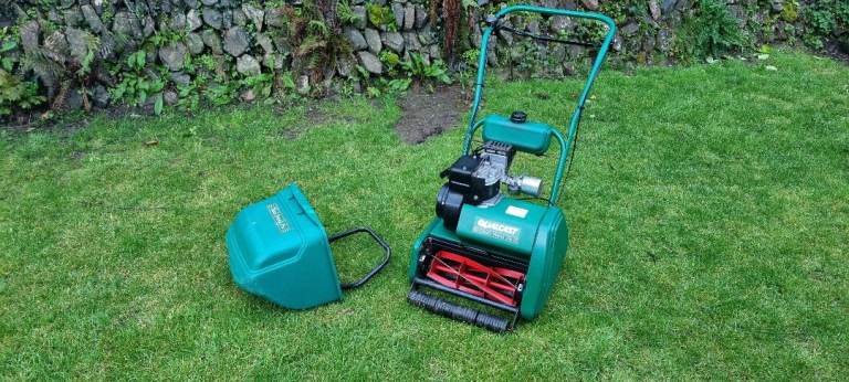 Qualcast Classic 35S Cylinder Mower – Fully Serviced
