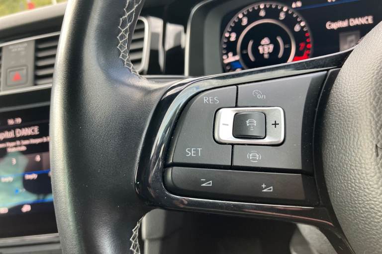 2019 Volkswagen Golf 2.0 TSI 300 R 5dr 4MOTION DSG Hatchback PETROL Automatic