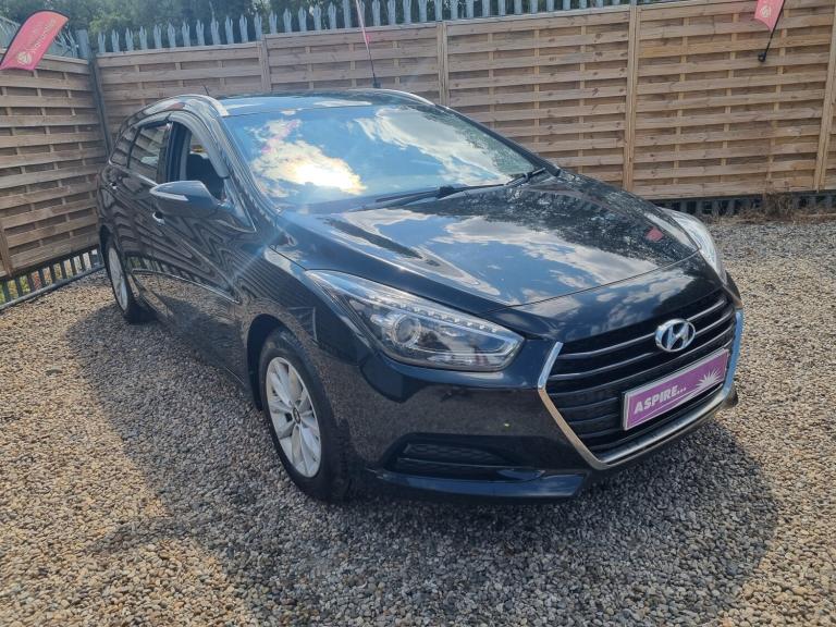 HYUNDAI I40 1.7 I40 TR S 1.7 D 141PS BD MY17 Black Manual Diesel 2017
