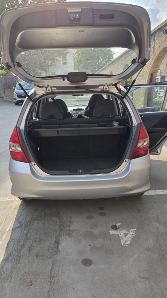 Honda, JAZZ, Hatchback, 2006, Semi-Auto, 1339 (cc), 5 doors